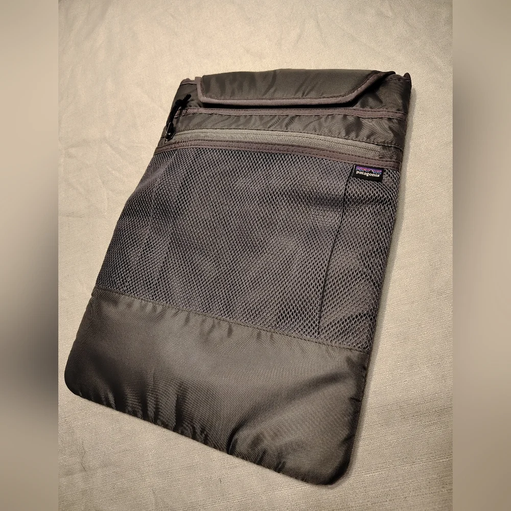Patagonia Refugio Padded Laptop/Tablet Sleeve